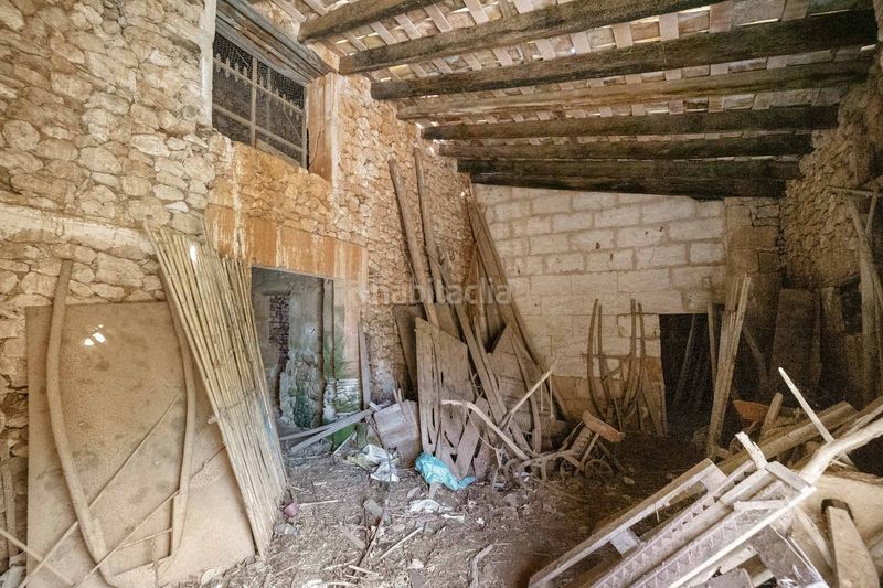 Foto 66fc61a2-58d1-4519-b0c7-8ba423fa8f6b. Casa amb aparcament a Campos poble Campos