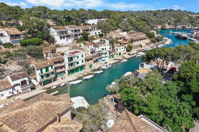 Foto a70ae653-326c-4798-a1dc-97a32645cc39. Masia a Cala Figuera Santanyí