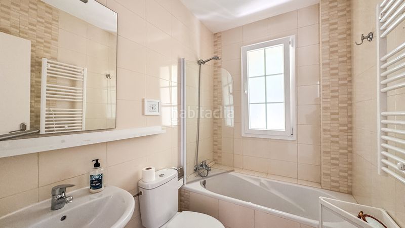 Foto a24fe352-79cd-48fd-bb93-6c68aa625f12. Casa aparellada amb calefacció aparcament piscina a Manacor