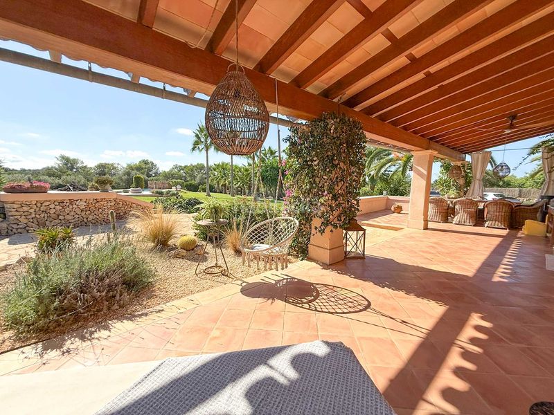 Foto 7fe0ec9e-9d31-4578-9dd9-86872fdf9c0a. Masia amb aparcament piscina a Felanitx poble Felanitx