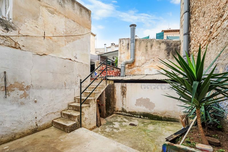 Foto 853a1121-d461-45d3-90a2-7e798402cd75. Casa amb aparcament a Felanitx poble Felanitx