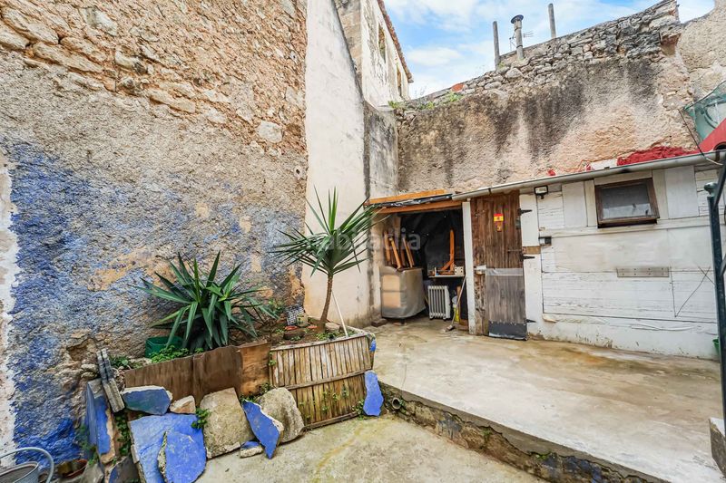 Foto a8af16b6-b395-429a-b3b2-3ff792001ee0. Casa amb aparcament a Felanitx poble Felanitx