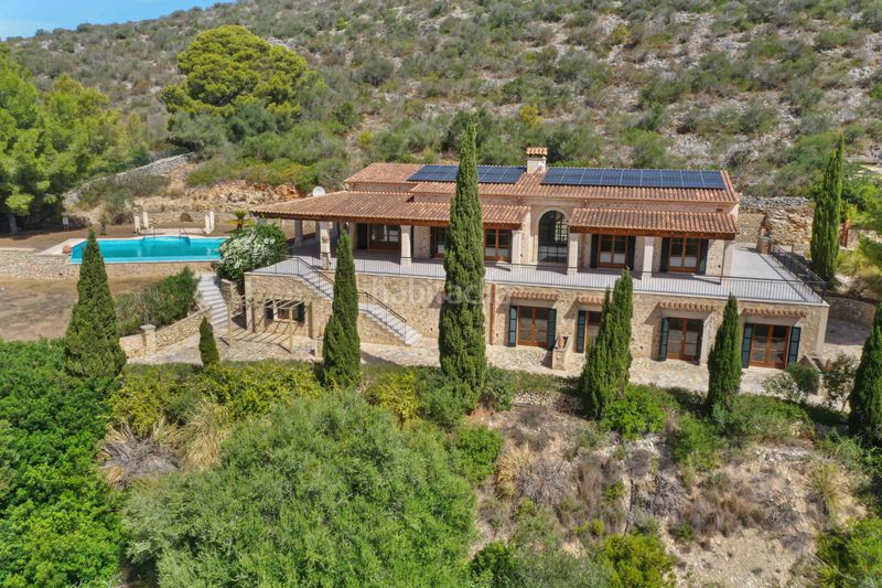 Foto 02ad8172-e9fc-4381-b20d-b89a3f5bd927. Country house with heating parking pool in Cala Murada Manacor
