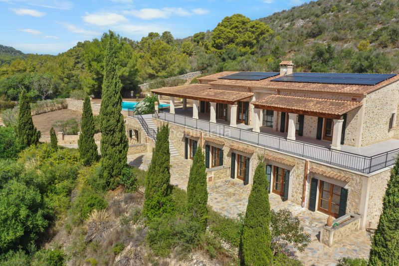 Foto 99833f39-888c-4da6-aa8e-f20d12264353. Country house with heating parking pool in Cala Murada Manacor