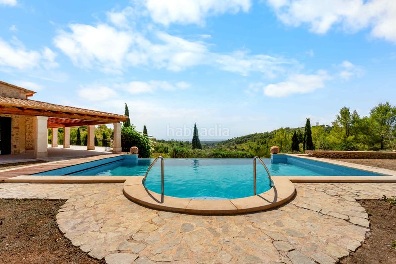 Foto dca80d19-56c7-4fe8-9e26-fd38bb421e85. Masia amb calefacció aparcament piscina a Cala Murada Manacor