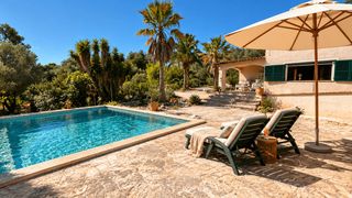 Bauernhof in Sencelles. Un respiro finca mediterránea con piscina