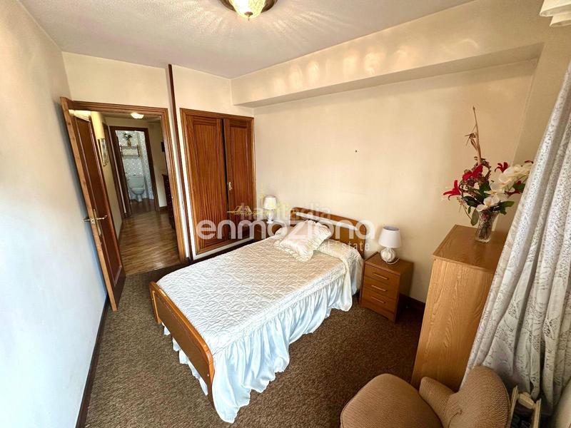 Foto e98cb5be-aa35-4ebb-aca1-a3dab6cdf291. Piso  en venta calle alcalde luis treillard, Salinas, asturias en Castrillón