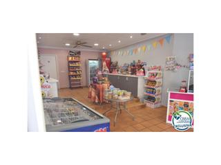Transfer Business premise in Calle de sant sebastia 17. Oportunidad de traspaso en pleno centro de roses!