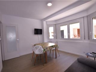 Appartamento in Avenida de rhode 129. A tan solo 30m de la playa y con licencia turstica!