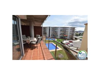 Appartamento in Calle del cap blanc 7. Apartamento con dos habitaciones en el edificio de les marines m