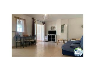 Pis  Avenida del port canigo 3. Bonito apartamento en zona tranquila de santa margarita roses.