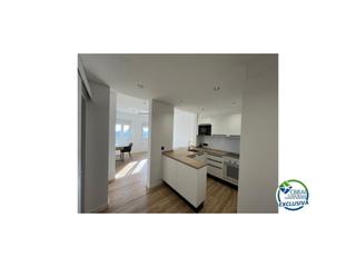 Pis a Sector poblat tipic/av. canal. Piso completamente reformado de 47 m2 en venta en el centro de e