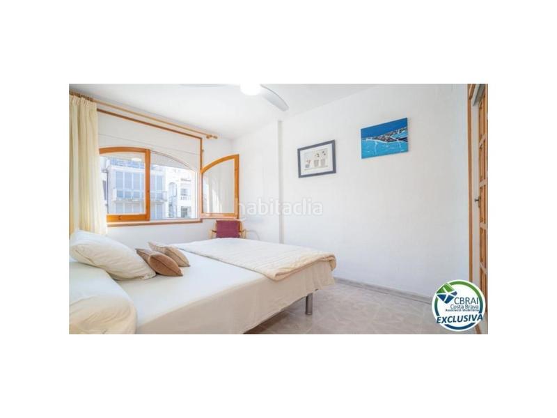 Foto cf10569b-1e41-4abe-8e55-ef677b3598f9. Piso apartamento vista a canal con amarre, parking y trastero en Empuriabrava