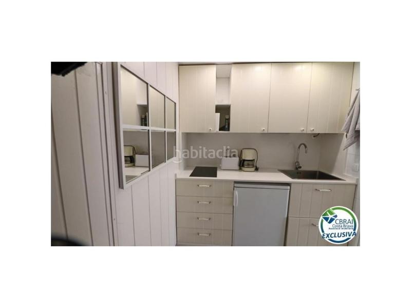 Foto 185379a2-93c8-4ef0-bc12-b4ba97633b8d. Casa  con gran terraza al sur adosada ubicada en la zona de Sant Maurici en Empuriabrava