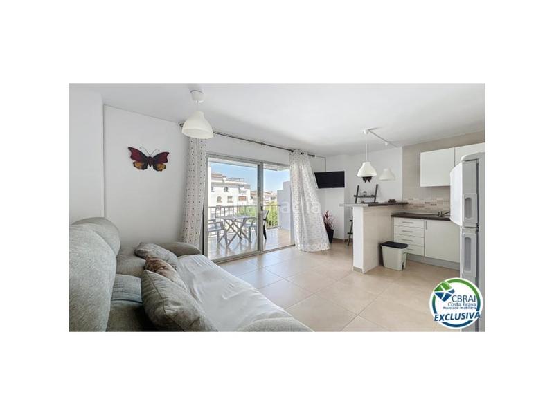 Foto fbfc8cde-975f-4c44-9e8d-771f50cf4d95. Piso en sector puigmal 43 piso de 1 dormitorio en venta a en Empuriabrava