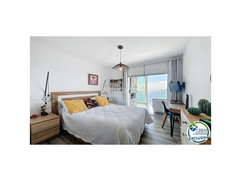 Foto 77cba847-5e34-4536-88a7-44afb72cf661. Piso en calle d'antoni canals 96 apartamento de 80 m con vistas al mar excepcionales entre y canyelles en Roses