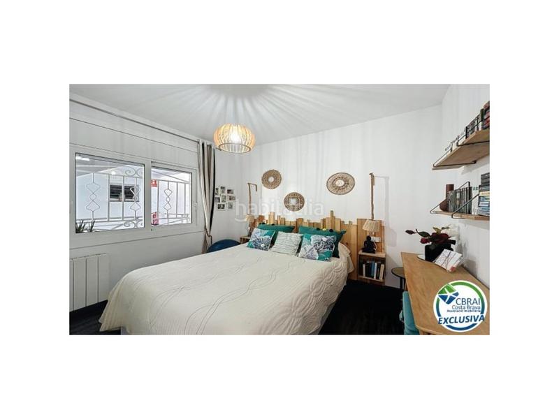 Foto a894f82d-ec0d-406f-bb2e-c8a8015962f5. Piso en calle d'antoni canals 96 apartamento de 80 m con vistas al mar excepcionales entre y canyelles en Roses