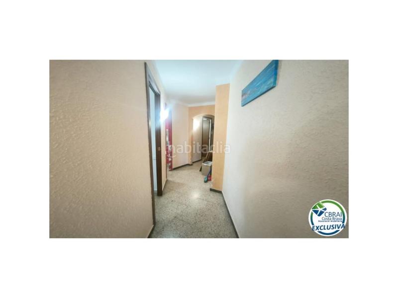 Foto 56fe6c84-4444-4c54-8ef2-dc033b368095. Piso en sector badia 2 encantadora oportunidad de apartamento con terraza en venta bahia 3 en Empuriabrava