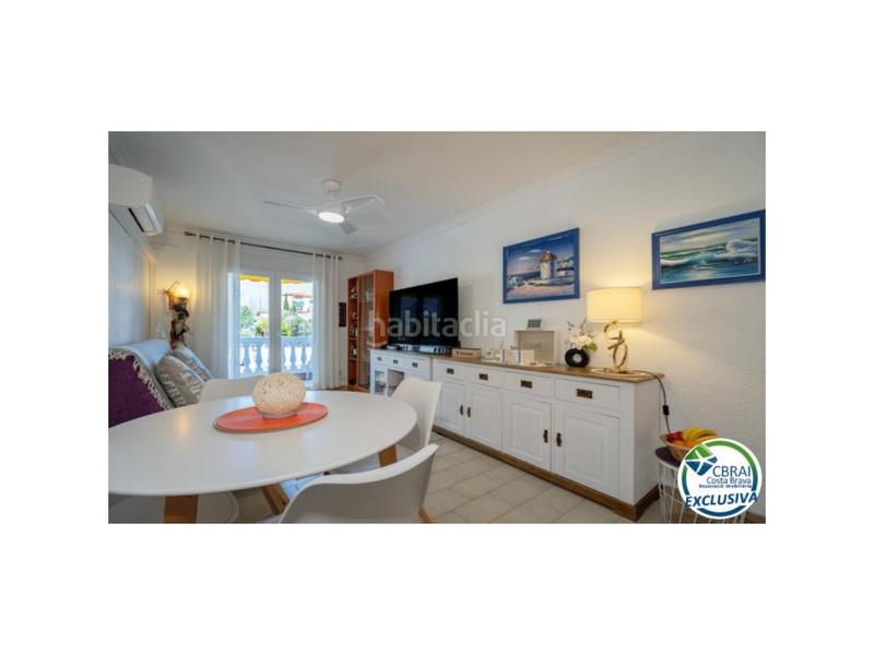 Foto 9eec24fc-e5cf-4e50-9670-4adf67c188e7. Piso en carrer freser precioso apartamento de un dormitorio en Empuriabrava