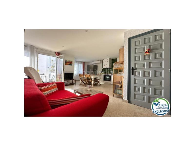Foto 1e19acf2-6238-4045-a472-fd9e14e085ce. Casa en sector poblat tipic/av. canal 3 en venta casa típica española distrito poblado típico en Empuriabrava