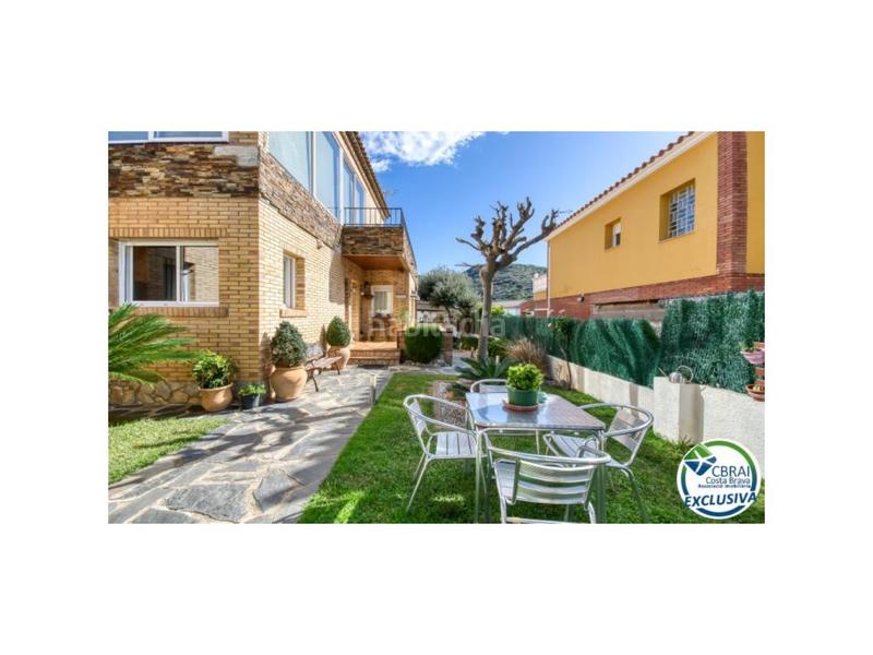 Foto 08c0876c-39b3-48b7-bec2-f2415f669fd1. Casa en calle de roma 20 encantadora casa independiente con piscina en mas oliva, en Roses