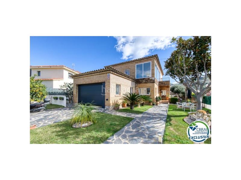 Foto f61b0eda-4c8f-472d-9ce8-321812d83f1e. Casa en calle de roma 20 encantadora casa independiente con piscina en mas oliva, en Roses