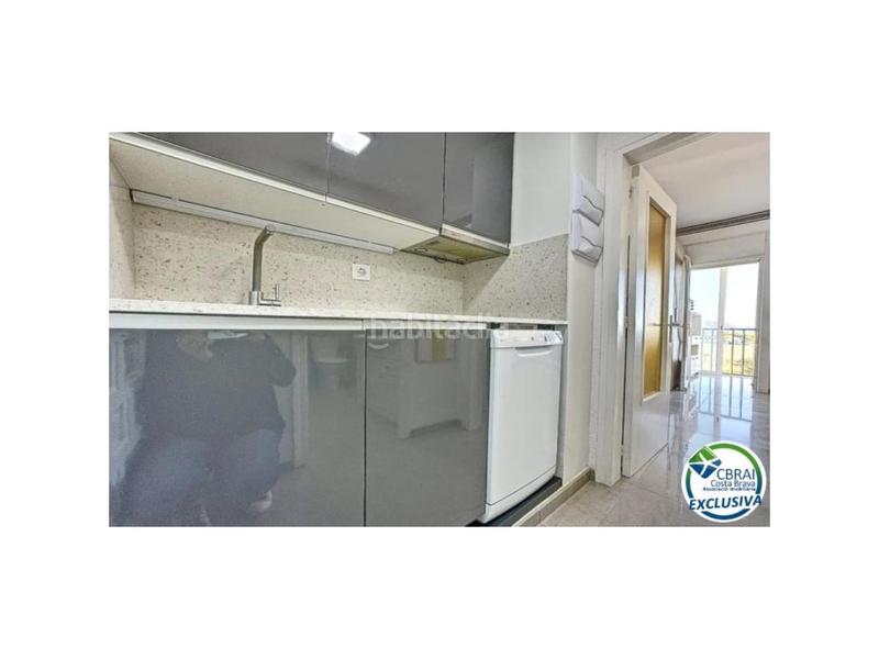 Foto 983550f5-6275-4967-b57f-da6787fe66a6. Estudio en calle de l'alhambra magnífico estudio en venta. en Roses