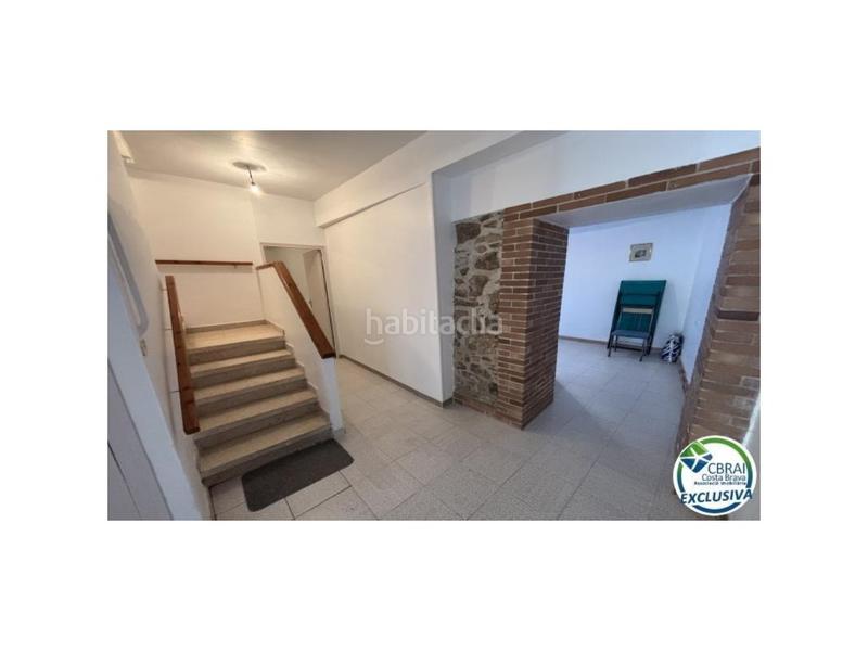 Foto a4bb0c6c-9e25-49f0-824f-b7d4881539c4. Casa en plaça de bòsnia encantadora casa en venta en vilajuiga! en Vilajuïga
