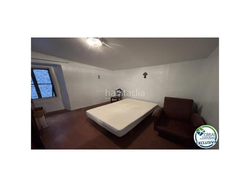 Foto bc37eca2-3db5-4c6a-96fd-bd3bbe4f2a89. Casa en plaça de bòsnia encantadora casa en venta en vilajuiga! en Vilajuïga