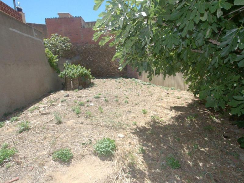 Foto f5771b6d-84ac-4cdd-b609-80d15e08e789. Terreno residencial terreno edificable de 140 m2 en palau saverdera en Palau-saverdera