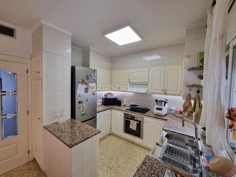 Foto b109406e-a722-4788-bb53-c6da7722030a. Casa en calle ateneu pi i margall 42 espectacular casa de 300m2 en la bisbal dempordà en Bisbal d´Empordà (La)