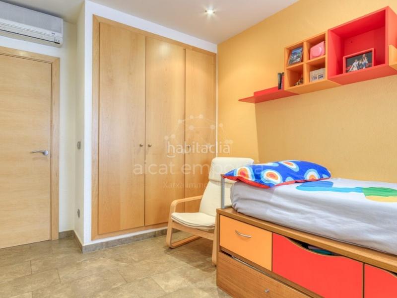Foto 81e270ad-e5f5-4693-98f8-a80101677fcf. Casa en calle vilafant 15 en santa llogaia, privacidad, luz natural, espacio al aire libre ... 396 m2 útiles y 400 m2 de terreno 100 edificable. en Santa Llogaia d´Àlguema