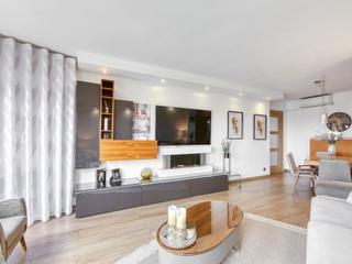 Pis  Avenida de roses 12. Magnífico piso reformado en venta en figueres