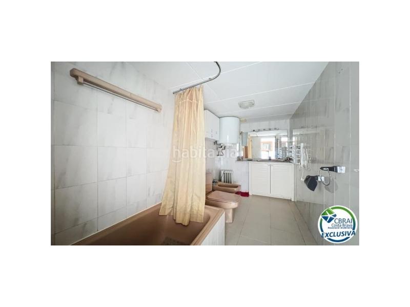 Foto 694e2746-1a11-4b64-a6ff-73e391a28828. Piso en sector porto fino 16 se vende apartamento vista canal porto fino en Empuriabrava