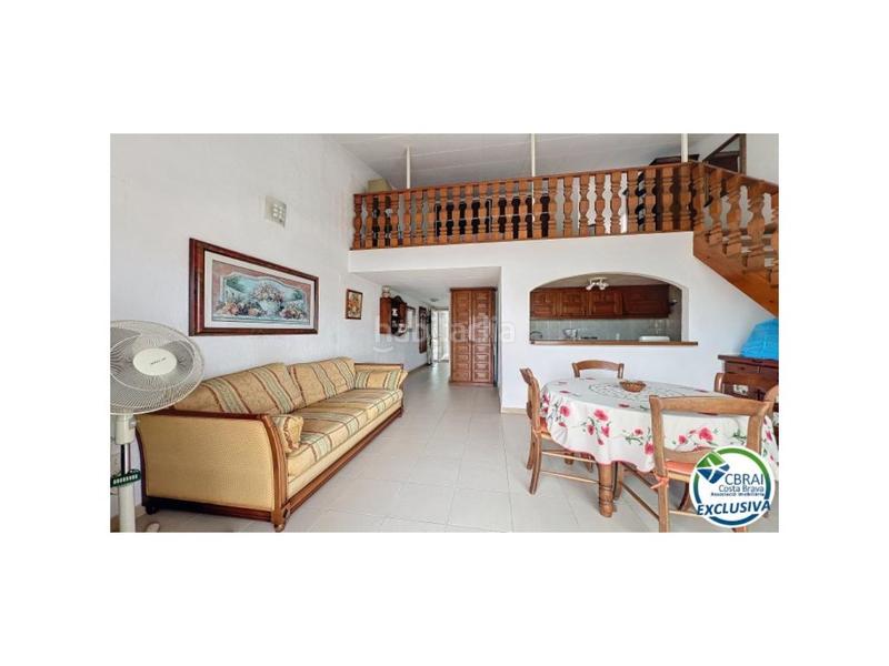 Foto a46edc78-323b-4c65-9410-1b11c41a5224. Piso en sector porto fino 16 se vende apartamento vista canal porto fino en Empuriabrava