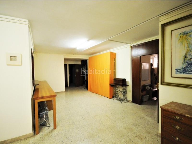 Foto 69d6e94a-f521-47ff-a53c-663c4010e883. Local comercial a Eixample-Horta Capallera Figueres