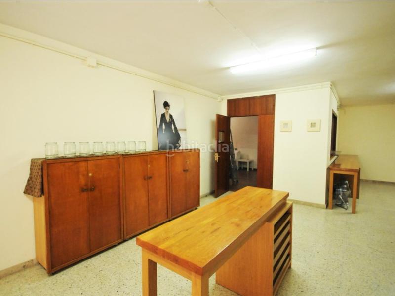 Foto ebab01a2-e0f3-4278-81f8-c6f2dbb35228. Local comercial a Eixample-Horta Capallera Figueres