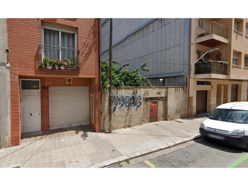 Foto bbb66580-bfbc-4530-9f13-142b6eb44c7b. Terreno residencial parcela edificable en el centro . en Figueres