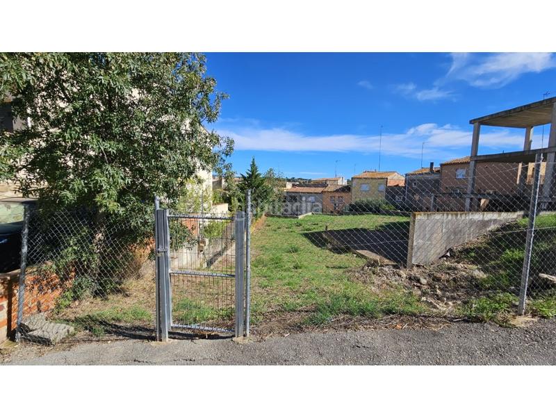 Foto f9e306bc-fda4-492e-80f5-3b40a82d0486. Wohngrundstück in carrer del nord in Capmany