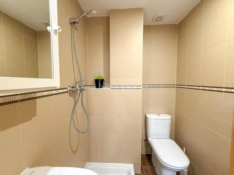 Foto 00af1e30-900a-4dbf-9230-9e9cf23812cb. Pis a calle progres 7 a Carretera de Roses-Fossos Figueres