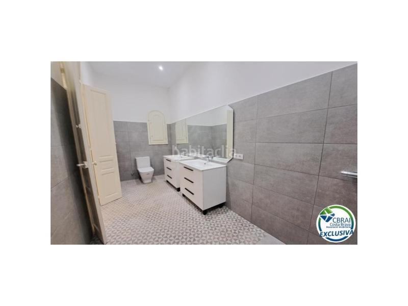Foto e13b56d6-f4df-4b81-9071-041f2fa22c27. Casa en calle st pau 34 casa en venta en el centro en Figueres