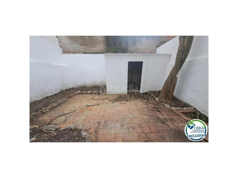 Foto f4f2c57f-1733-4b3a-afde-79c78135789f. Casa en calle st pau 34 casa en venta en el centro en Figueres