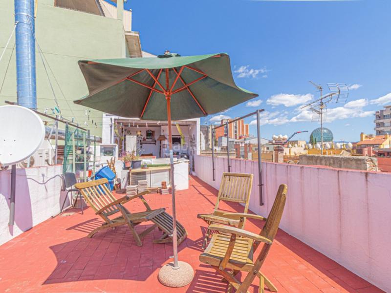 Foto f3b94f19-fafd-484f-8837-0b55d820b2da. Edificio en calle pep ventura 18 edificio en centro . en Figueres