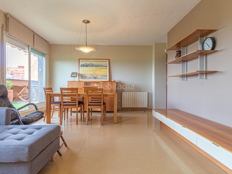Foto 0a7ccf1f-0c37-46aa-8a36-b598483ad8d6. Appartement dans calle elx 8 dans Eixample-Horta Capallera Figueres