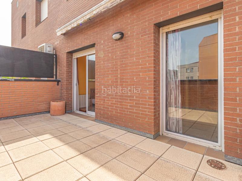 Foto 345a2ddb-38d1-475e-b80b-1731c335650d. Appartement dans calle elx 8 dans Eixample-Horta Capallera Figueres