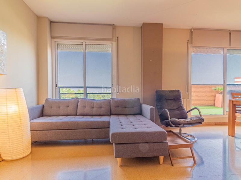Foto 877cbab5-d266-4fe6-b7b6-0dfdc811a080. Appartement dans calle elx 8 dans Eixample-Horta Capallera Figueres