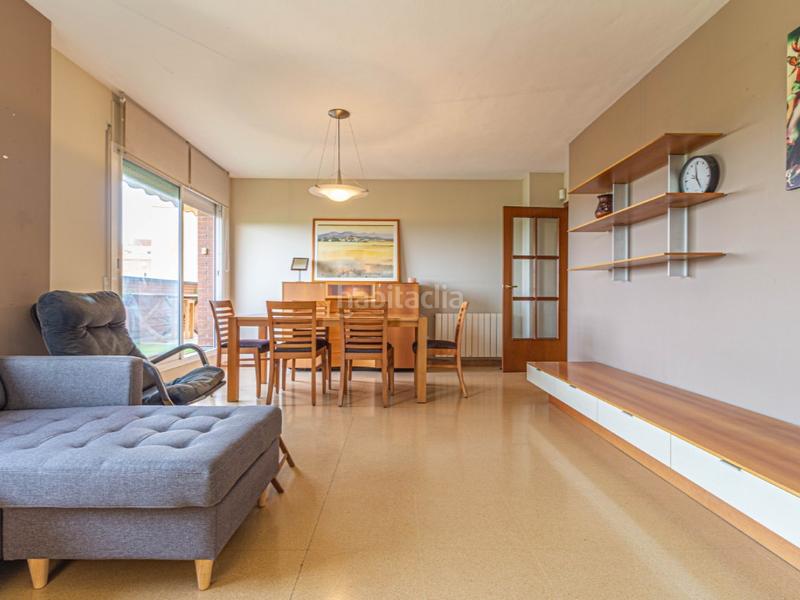 Foto abcaa7ac-de88-46d3-b5b2-13ee774b61da. Appartement dans calle elx 8 dans Eixample-Horta Capallera Figueres