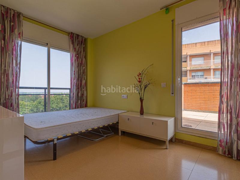 Foto b7068a42-2d51-440f-9e02-0c627a61c0fc. Appartement dans calle elx 8 dans Eixample-Horta Capallera Figueres