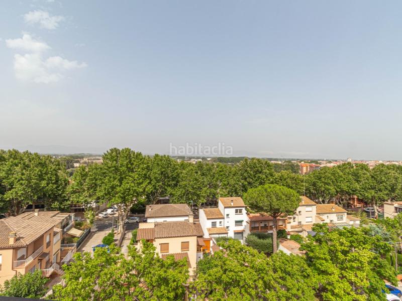 Foto c5a66f04-c96f-4675-a58e-46b6bc105162. Appartement dans calle elx 8 dans Eixample-Horta Capallera Figueres
