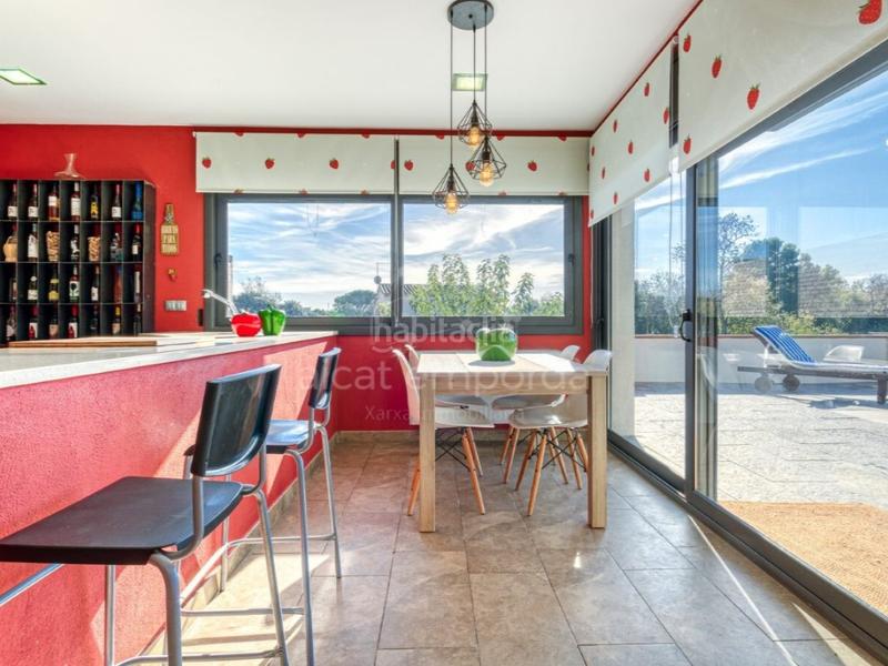 Foto 1e6e172e-2dfc-474c-9b3b-c096020f3c23. Casa in calle vilafant 15 in Santa Llogaia d´Àlguema